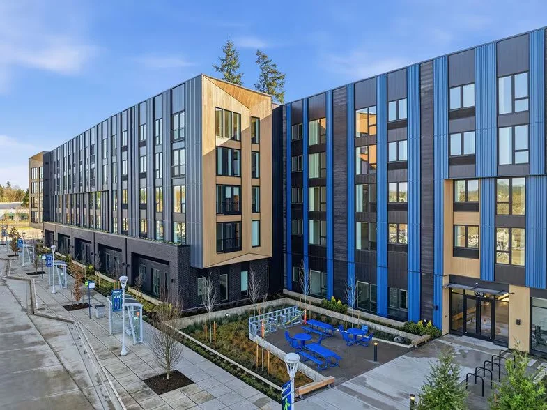 vuela-apartments-wilsonville-or-affordable-luxury-repaired.jpg