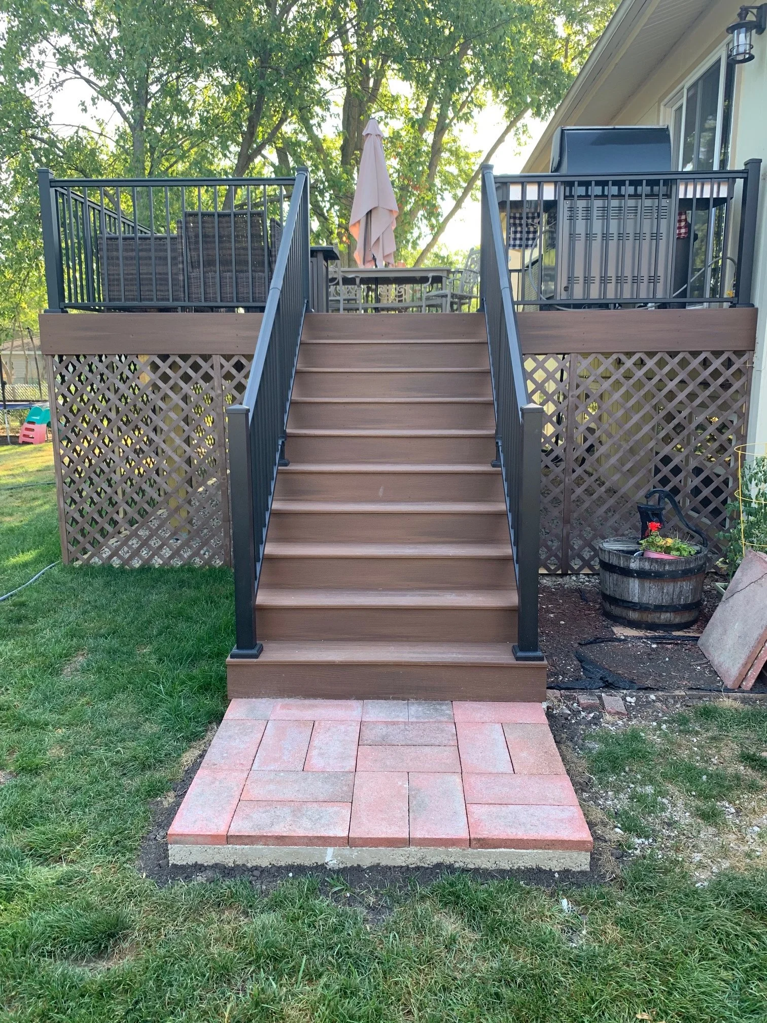 Maglione Deck 1.jpg