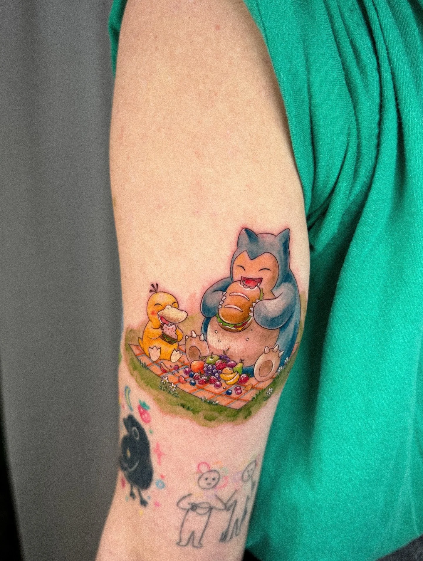 Where art meets skin. ✨ 🎨

Experience the perfect blend of delicate details and vibrant colors with GNO. As a premier watercolor tattoo artist in Toronto, Gno specializes in creating painterly tattoos that look like a masterpiece on canvas.

Whether