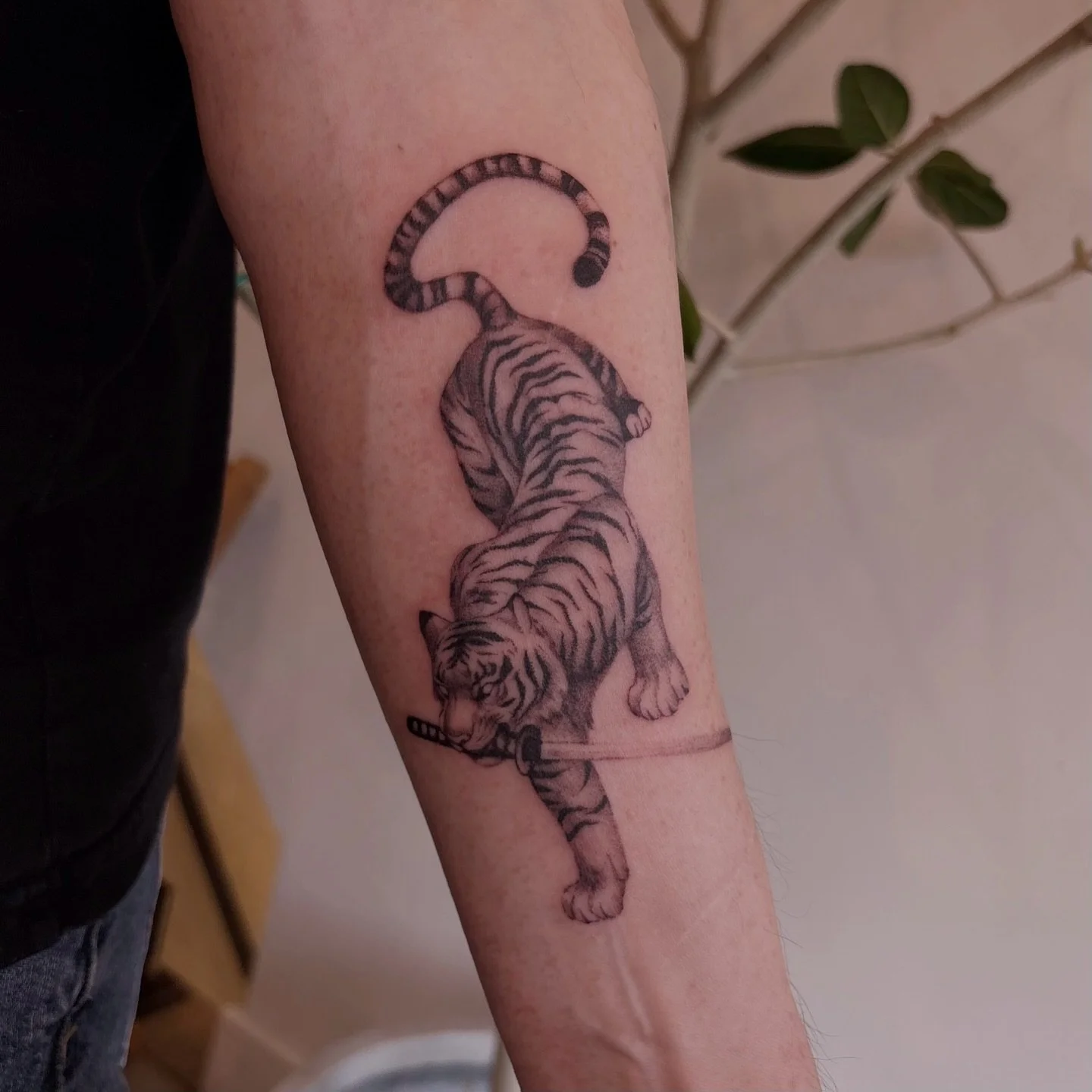 ✨ Meet Jelly &mdash; one of the standout illustrative realism tattoo artists in Toronto and a talented member of the Tattoo People team! 🎨
Known for her micro-realism and illustrative realism tattoos, Jelly creates beautifully detailed pieces that b