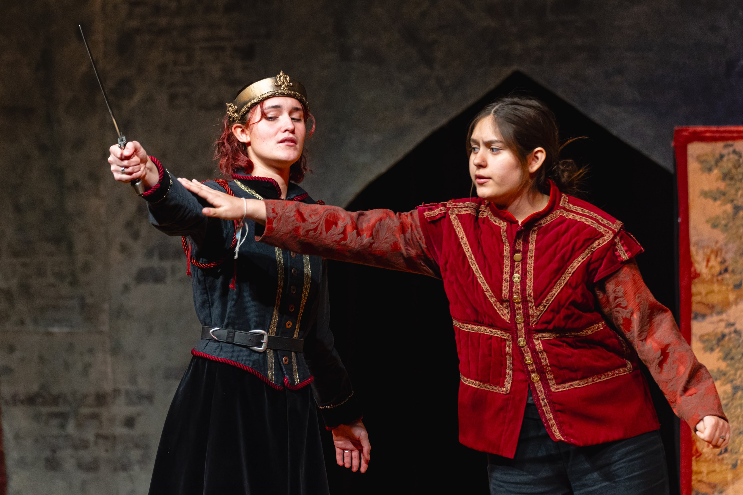 hamlet-114.jpg
