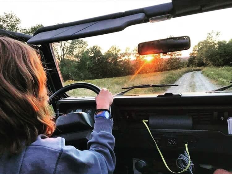 Learning how to drive a standard is such an important skill. Stella may still have 3 more years before she can get her license, but she will have a lot of practice driving around the farm. 
.
.
.
#landrover #farm #stickshift #farmgirl #sunsetdrive #m