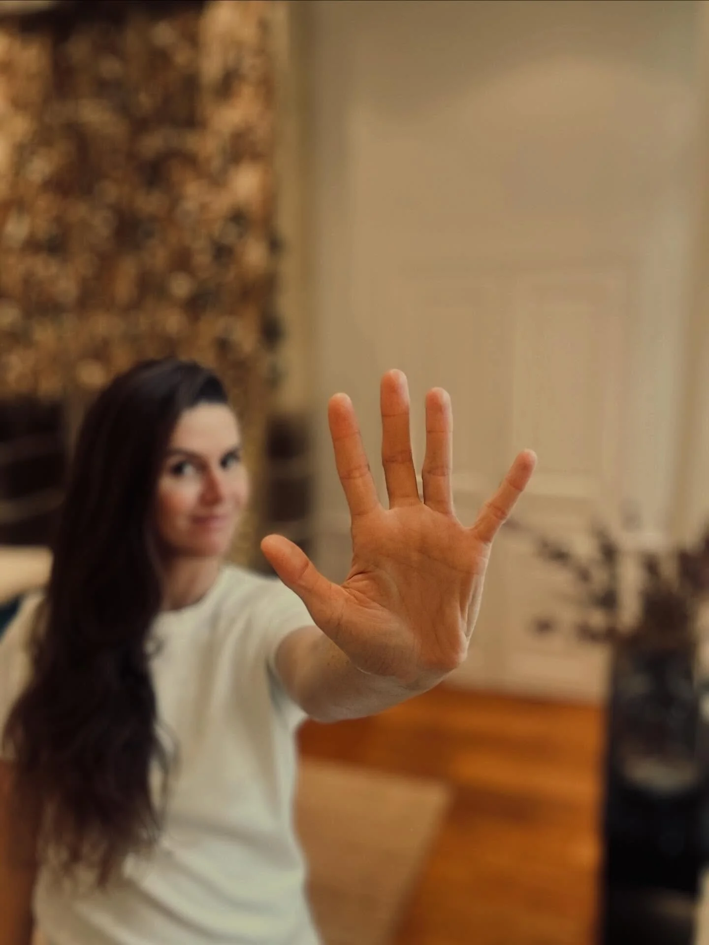 Maison Le Fevre f&ecirc;te ses 5 ans aujourd&rsquo;hui 🎂

5 ann&eacute;es que le 1 rue Baudrairie est ma Happy Place et celle de plus de 1.800 d&rsquo;entre vous.

Le chemin parcouru me ravit, celui &agrave; venir m&rsquo;enthousiasme, votre confian