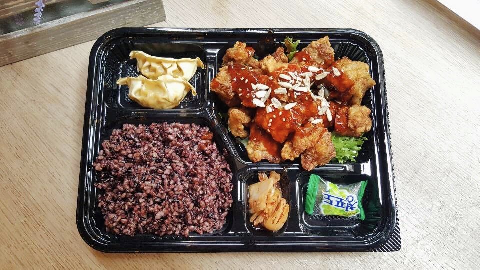 Korean-Fried-Chicken-Bento-BiBimBap-ToGo.JPG