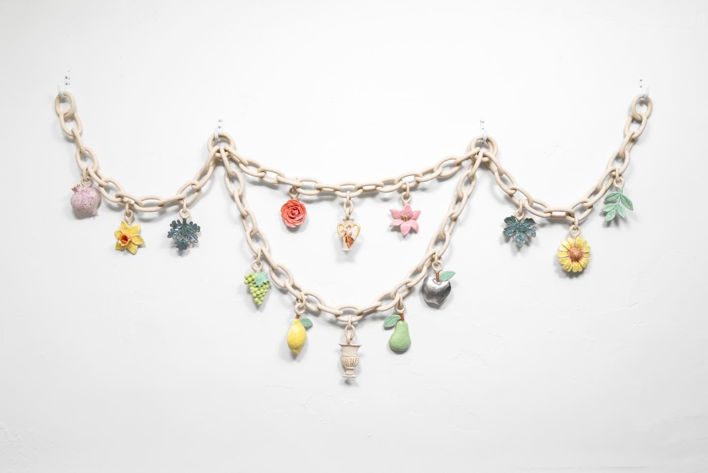 𝘈𝘭𝘵𝘢𝘳 𝘵𝘰 𝘗𝘰𝘮𝘰𝘯𝘢, 2026, 6ft x 3ft, ceramic, underglaze, glaze, gold