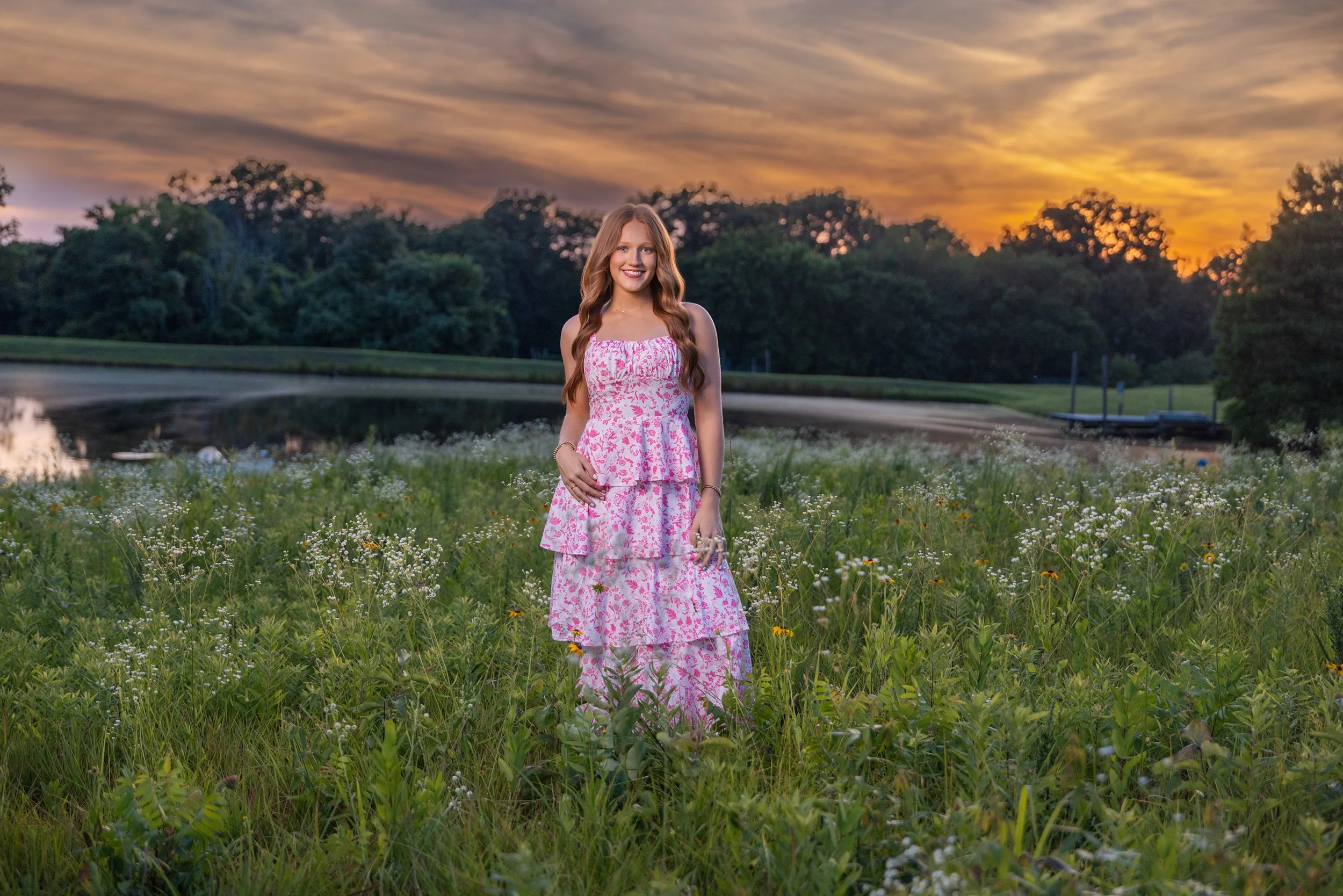 field/flowers/senior/Cara Hill Photography