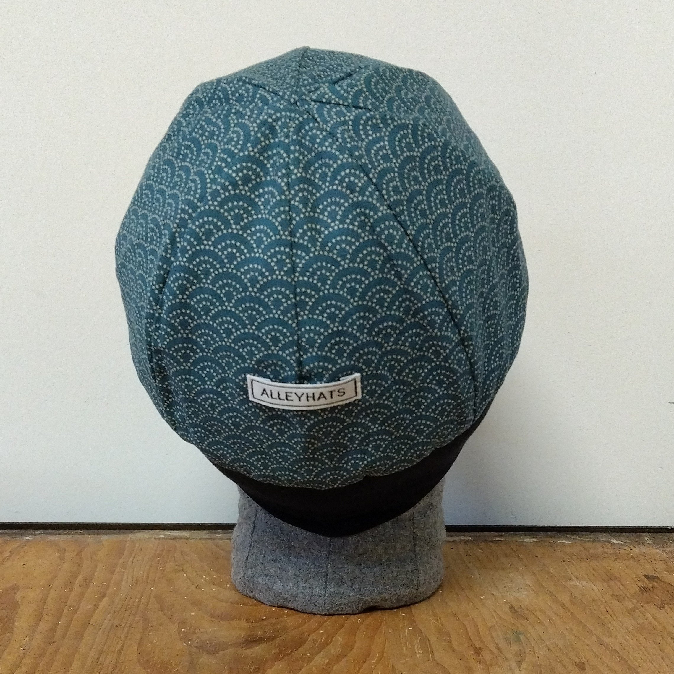 Teal Seigaiha winter back.jpg
