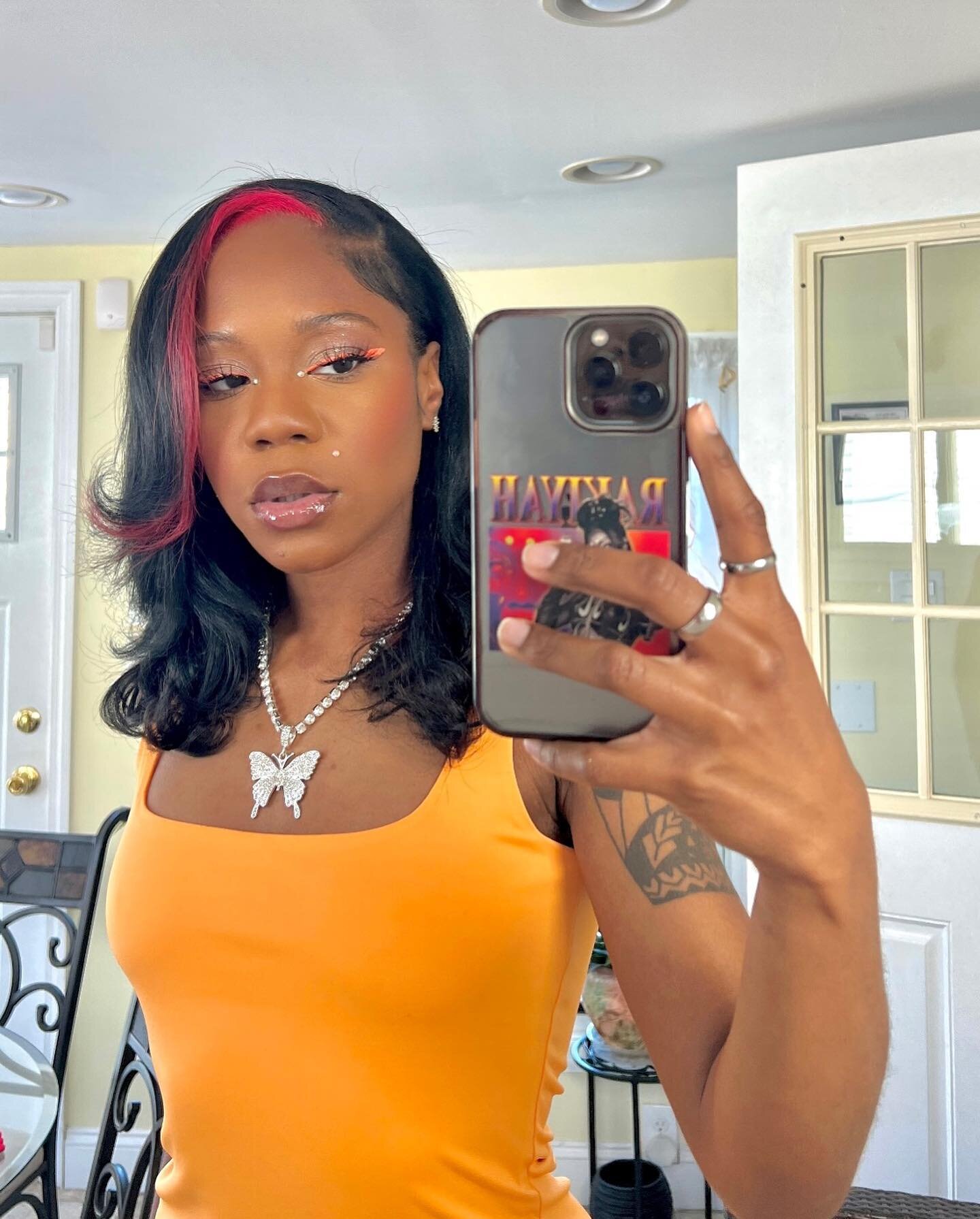 My @ruegloss &ldquo;Strawberries &amp; Cream&rdquo; drop 03/22 🍓👄I&rsquo;m back with my handmade, vegan lip glossessss! Strawberry and vanilla scented! Gonna drop on rakiyahinspace.com ✨