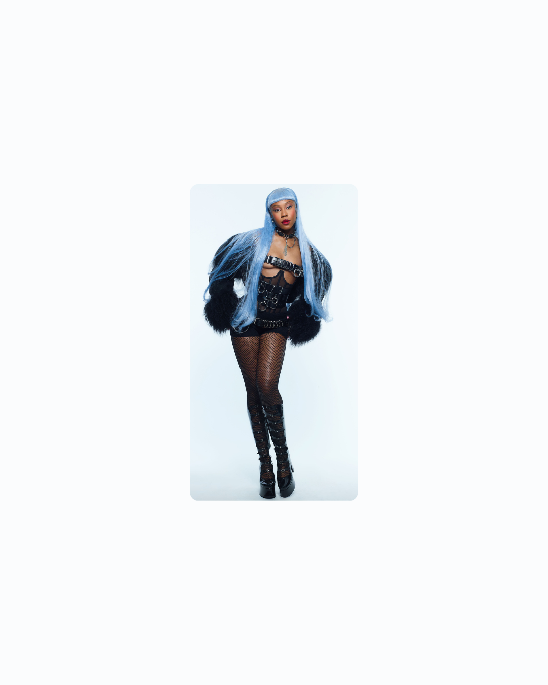 MCBOT Photocard Pose image.png