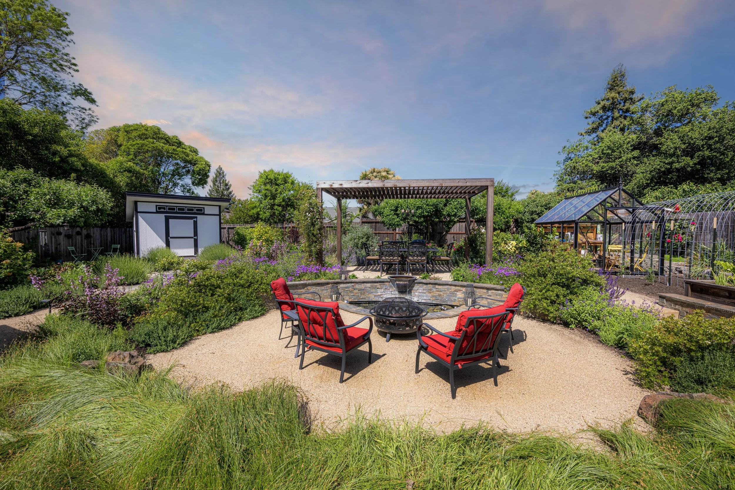 Greenhouse_Gazebo_Culinary_D.SmithGardenConsultation