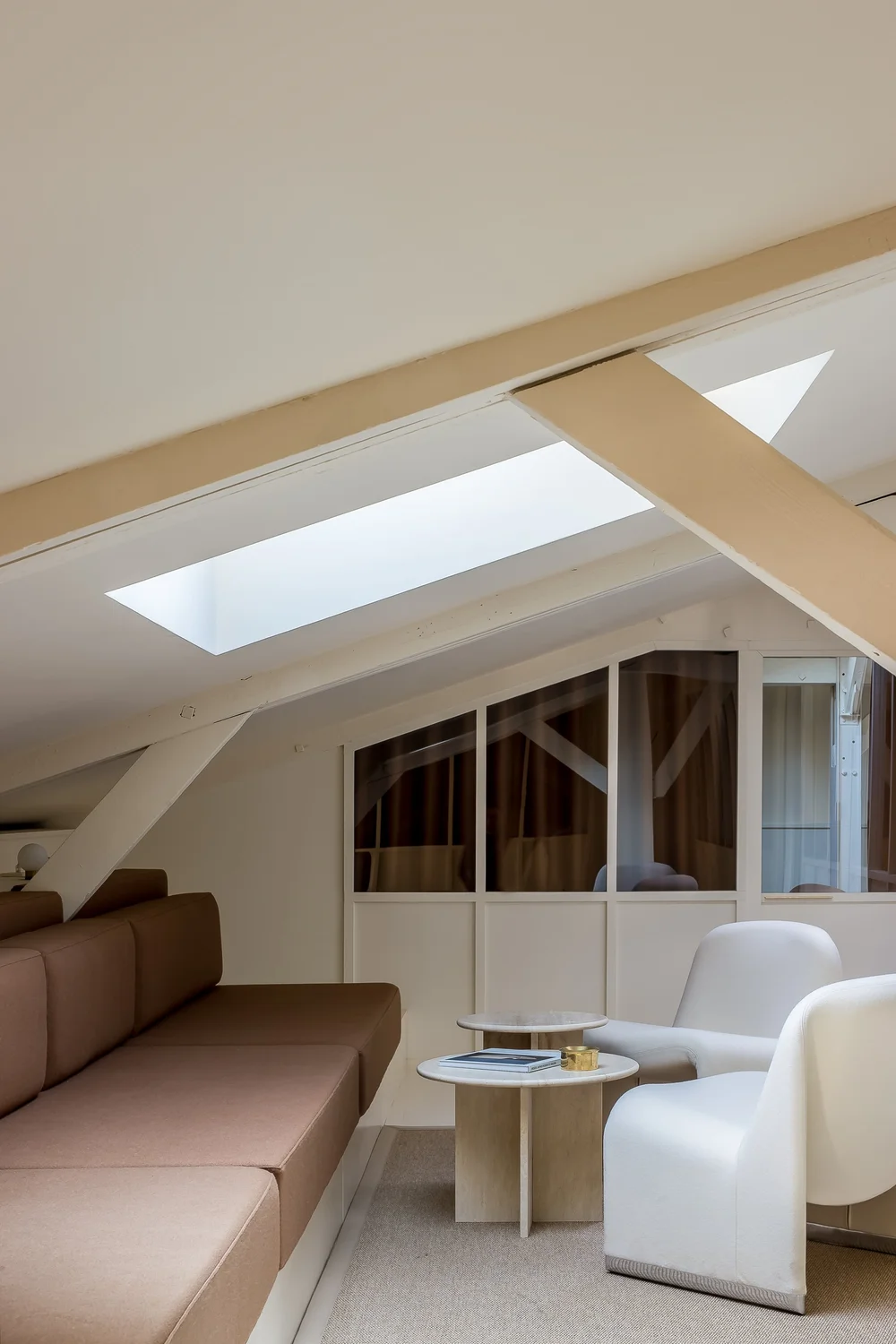 Breteuil Projet d'exception en collaboration avec Christophe Pillet ...