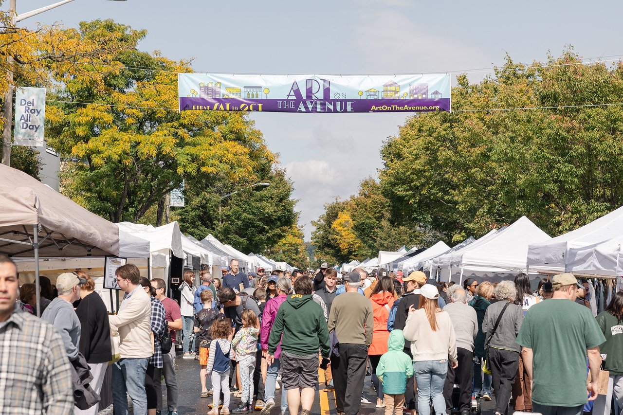 350 artists, 34 food vendors (plus all your favorite Del Ray restaurants), 30 musical acts on four stages, 14 non-profits with free kids' activities, and more.  The 29th Annual Art on the Avenue is happening now until 6pm!  #visitdelray #artontheaven