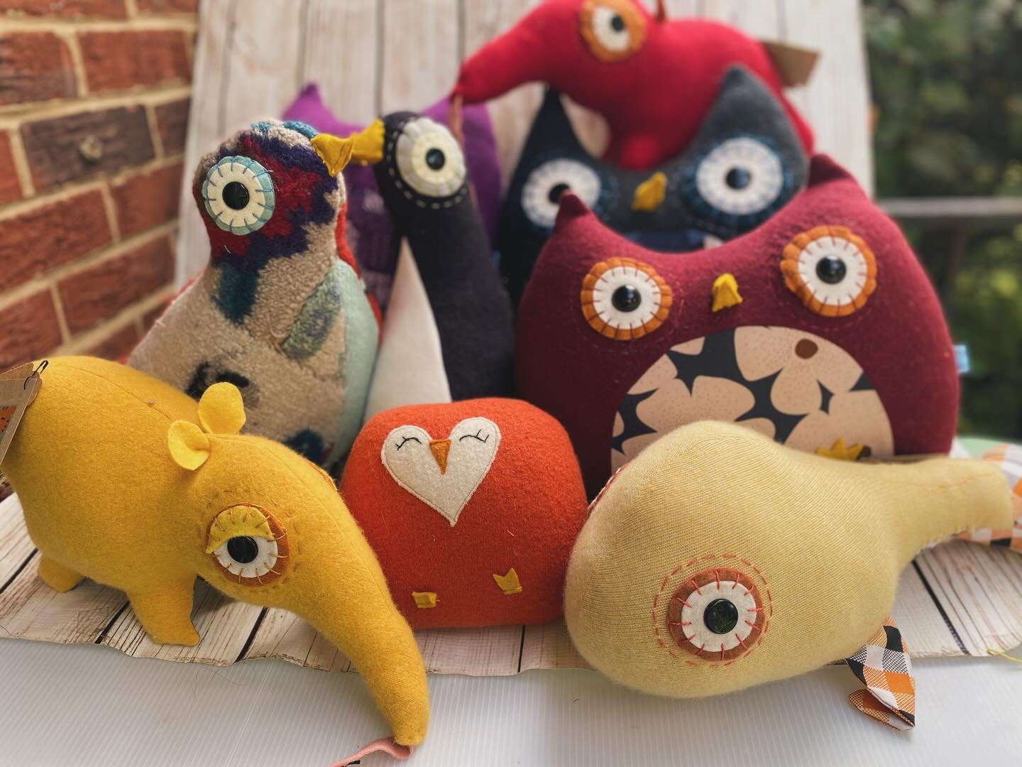 Whooooo's going to Art on the Avenue tomorrow?  Visit this adorable crew by @tigerflight  at Booth E 107!

Art on the Avenue takes place on Saturday, Oct. 5 from 10am to 6pm along Mount Vernon Avenue in the heart of Del Ray, featuring 350 artists, fo