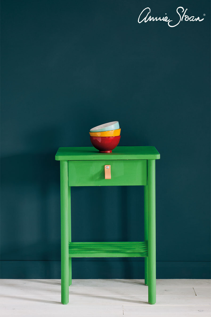 Antibes-Green-Side-Table,-Ticking-in-Graphite,-Wall-Paint-in-Aubusson-Blue-72dpi-image-1.jpg