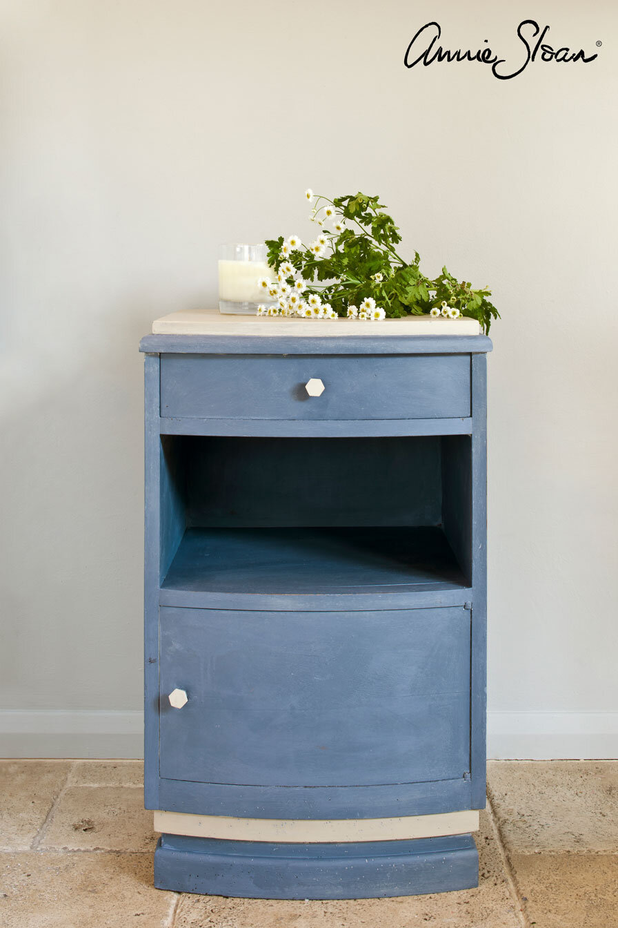 Old-Violet-side-table-archive--72dpi-image-3.jpg