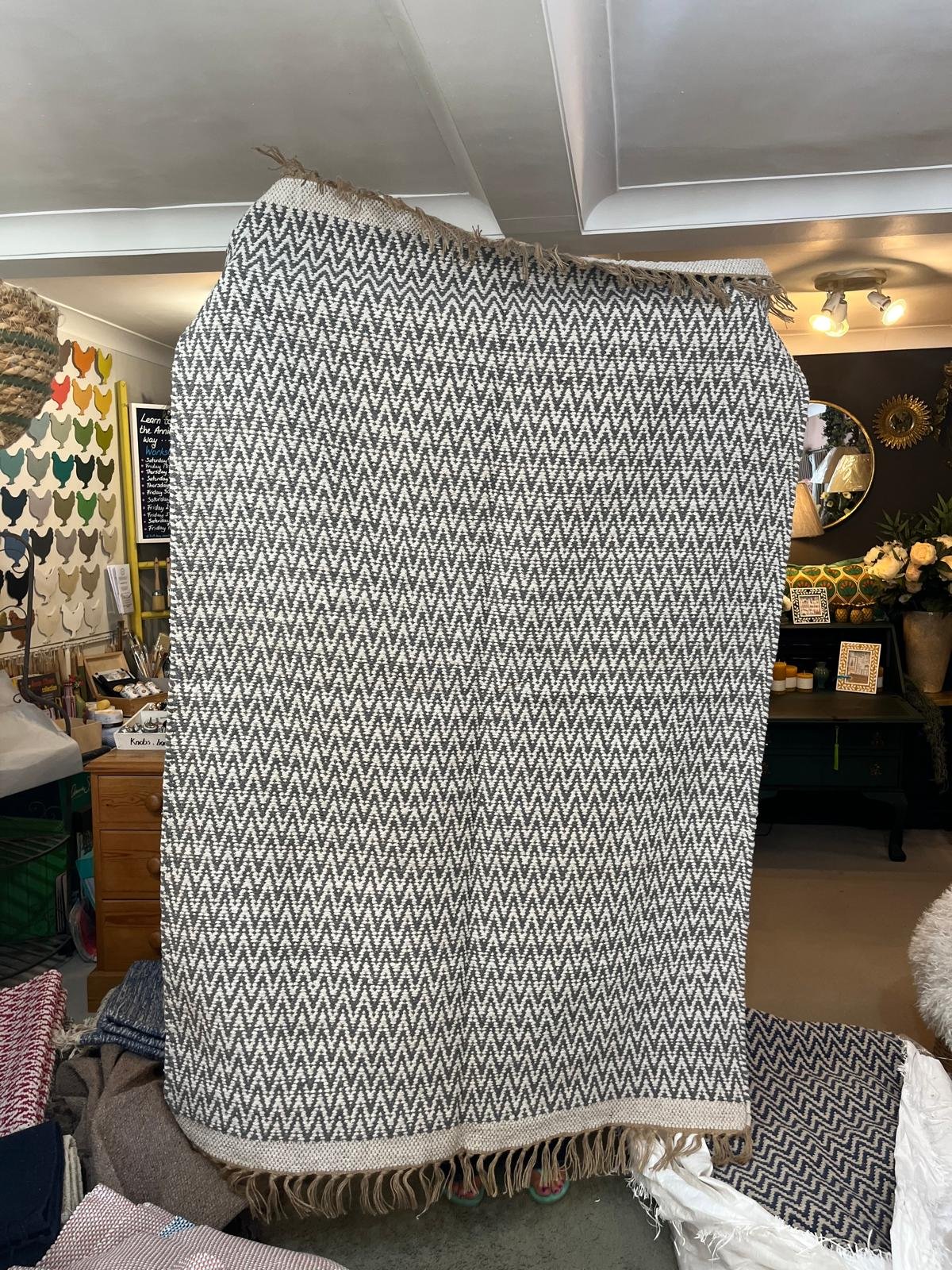 Large zig zags (1).jpg