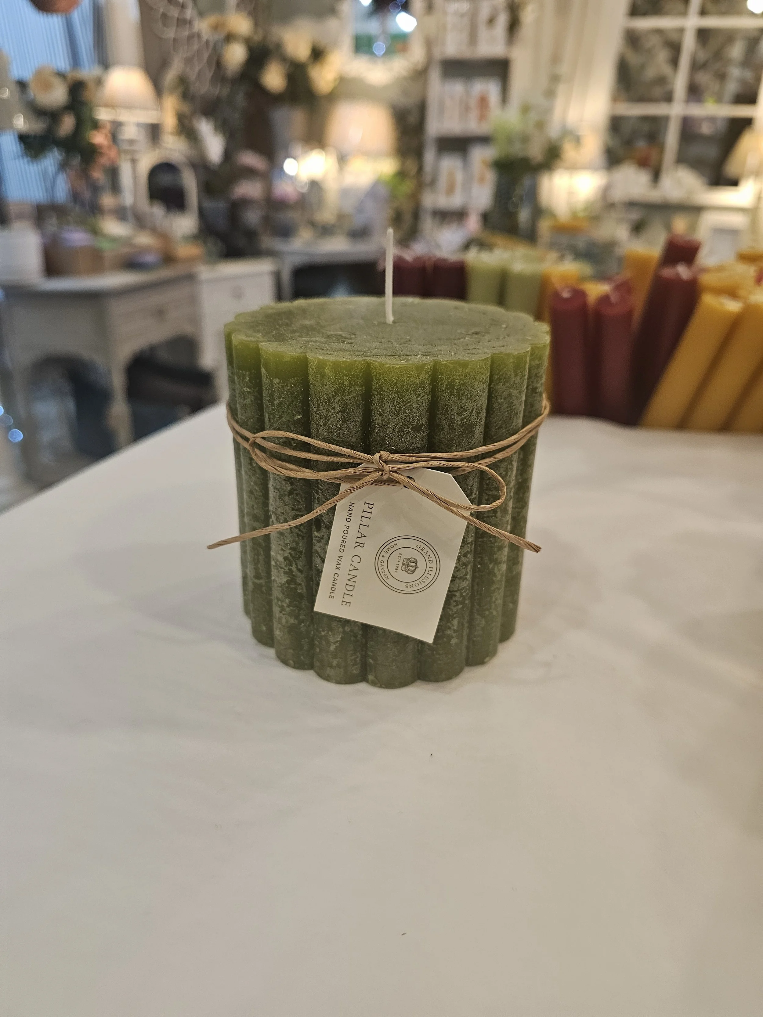 Scalloped candles (2).jpg