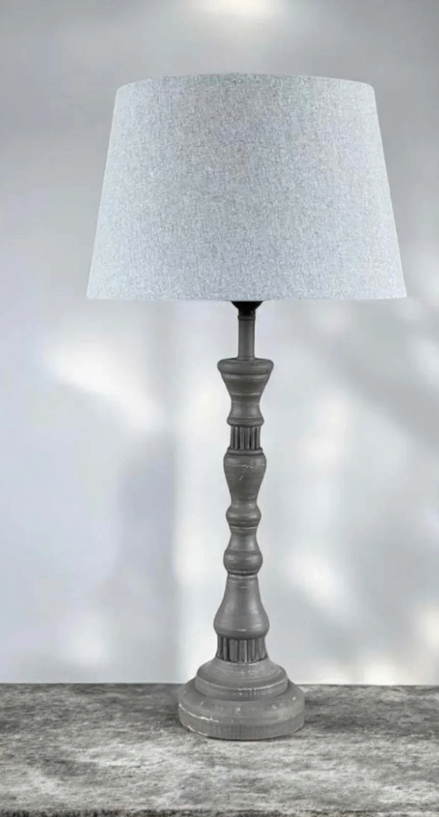 Garaffe Lamp (4).jpg
