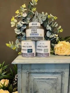 Tall narrow cabinet (6).jpg