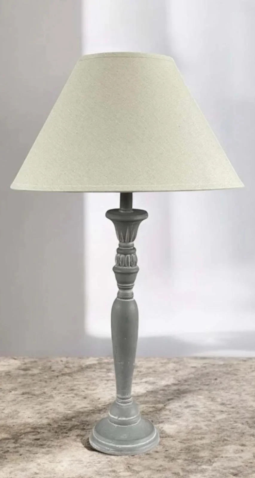 Garaffe Lamp (2).jpg