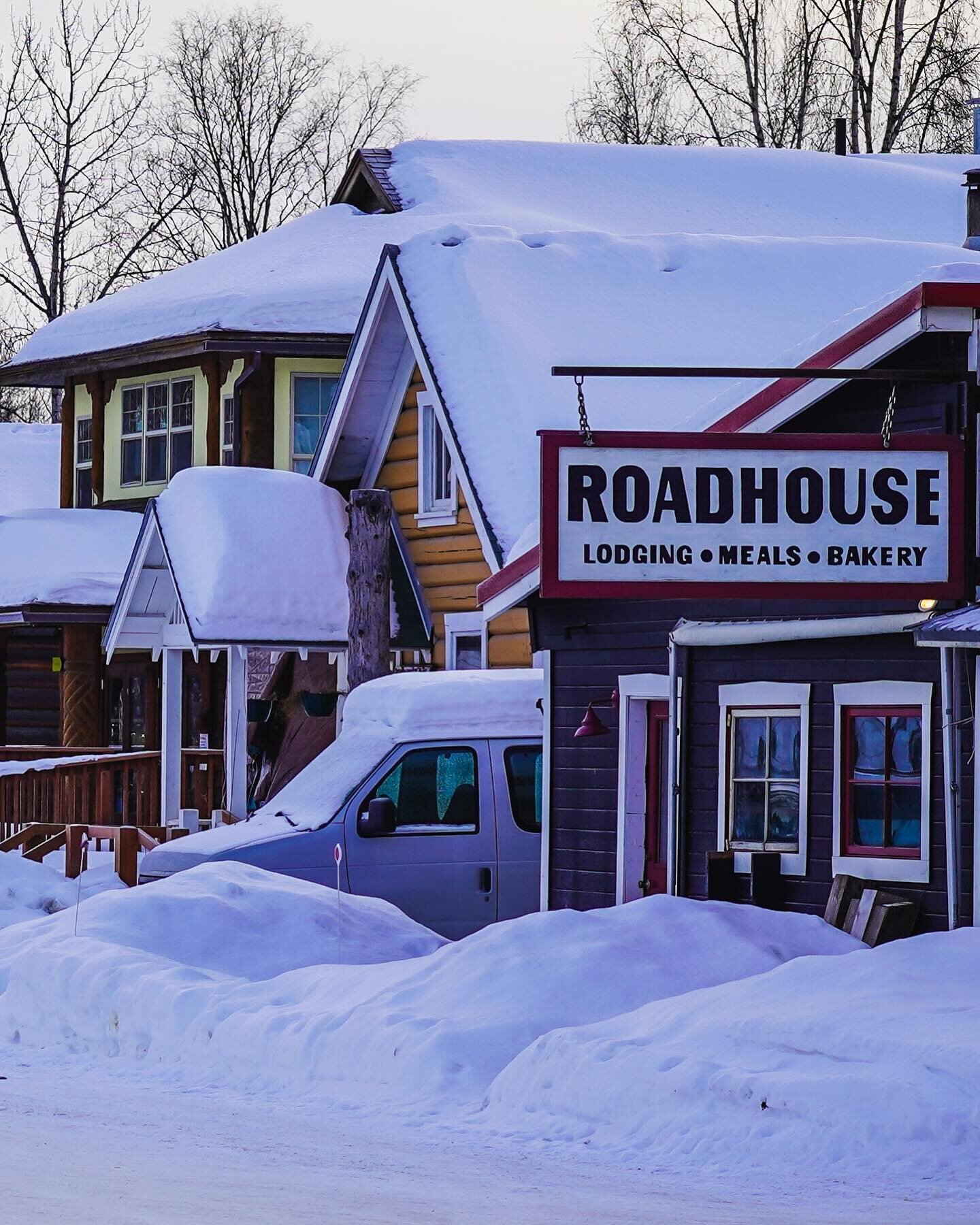 Little town of Talkeetna, all tucked in for winter. The perfect place for a cozy winter getaway.

#Winter #VisitAlaska #AlaskaTravel #SnowWhite #Alaska #Talkeetna #roadhouse @tkaroadhouse