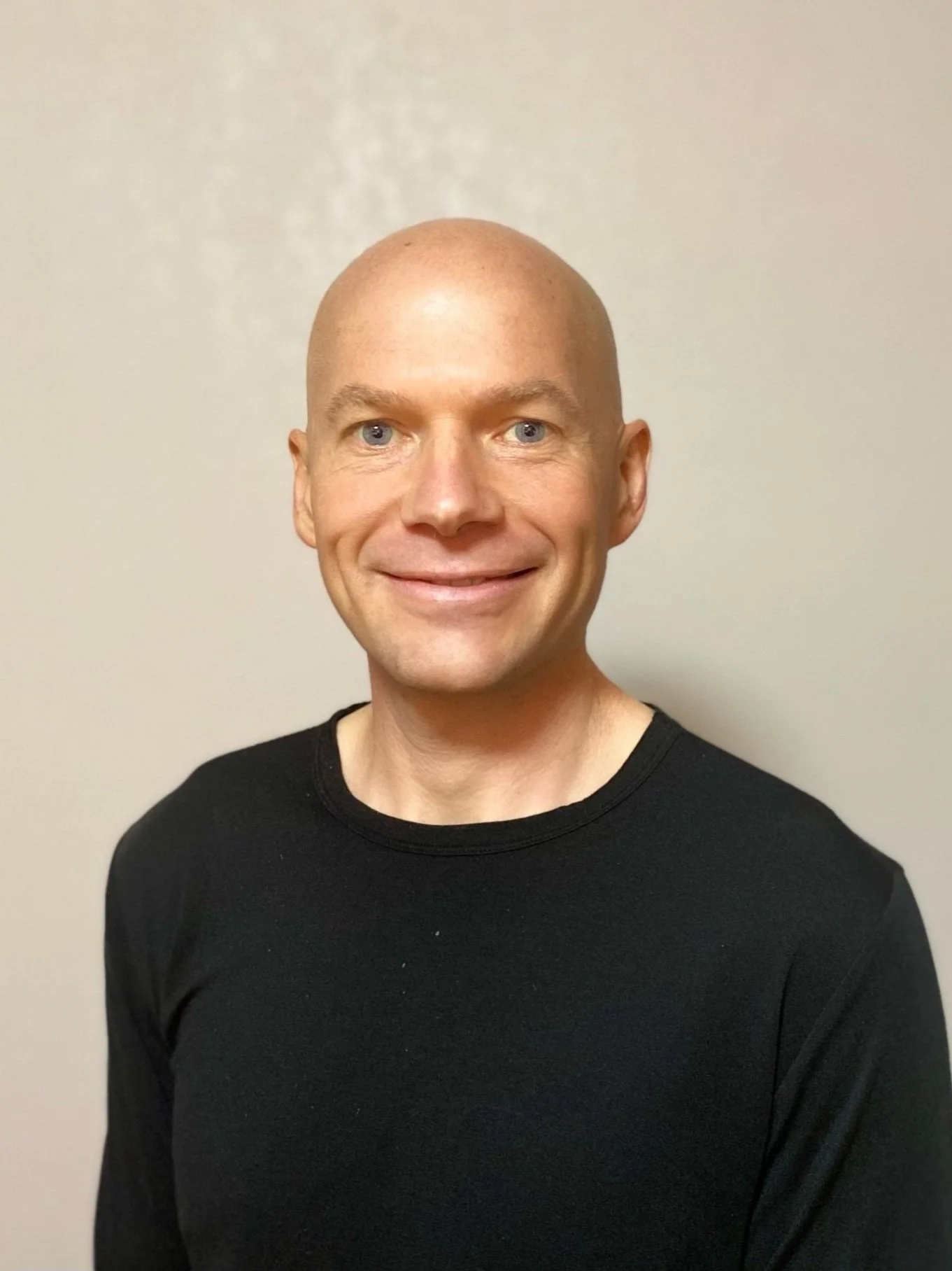 Seth, A Licensed Counselor who is highly trained and a skilled expert doing successful marriage and family therapy or couples counseling for Christians, business owners, high net worth couples near North Richland Hills, Westlake Texas or virtual.