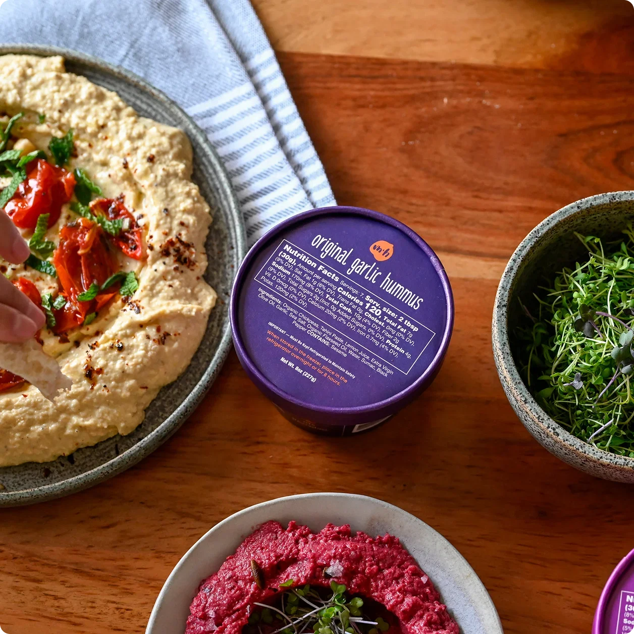 Original Garlic Hummus 4