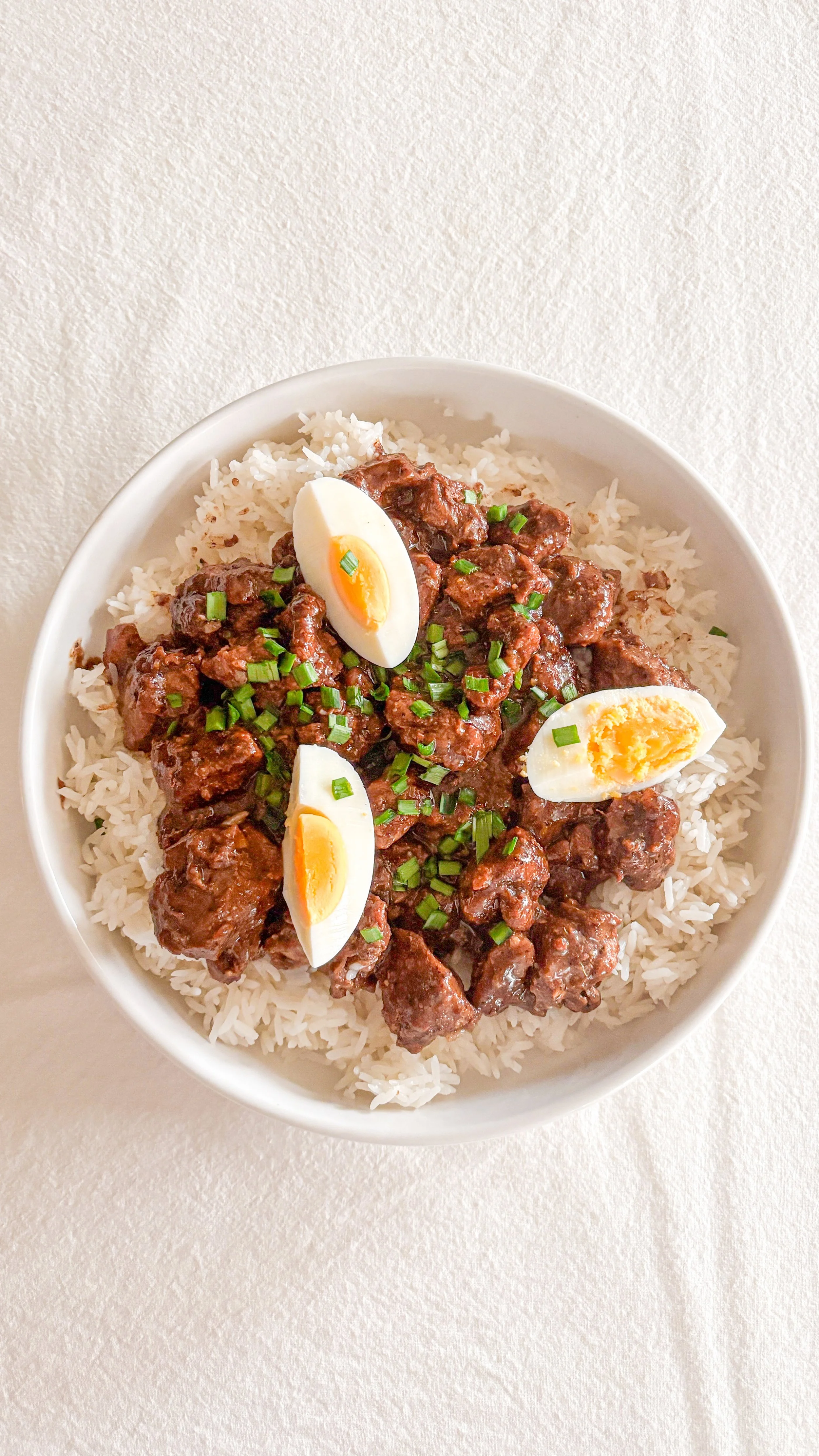Lu rou fan (Taiwanese braised pork)