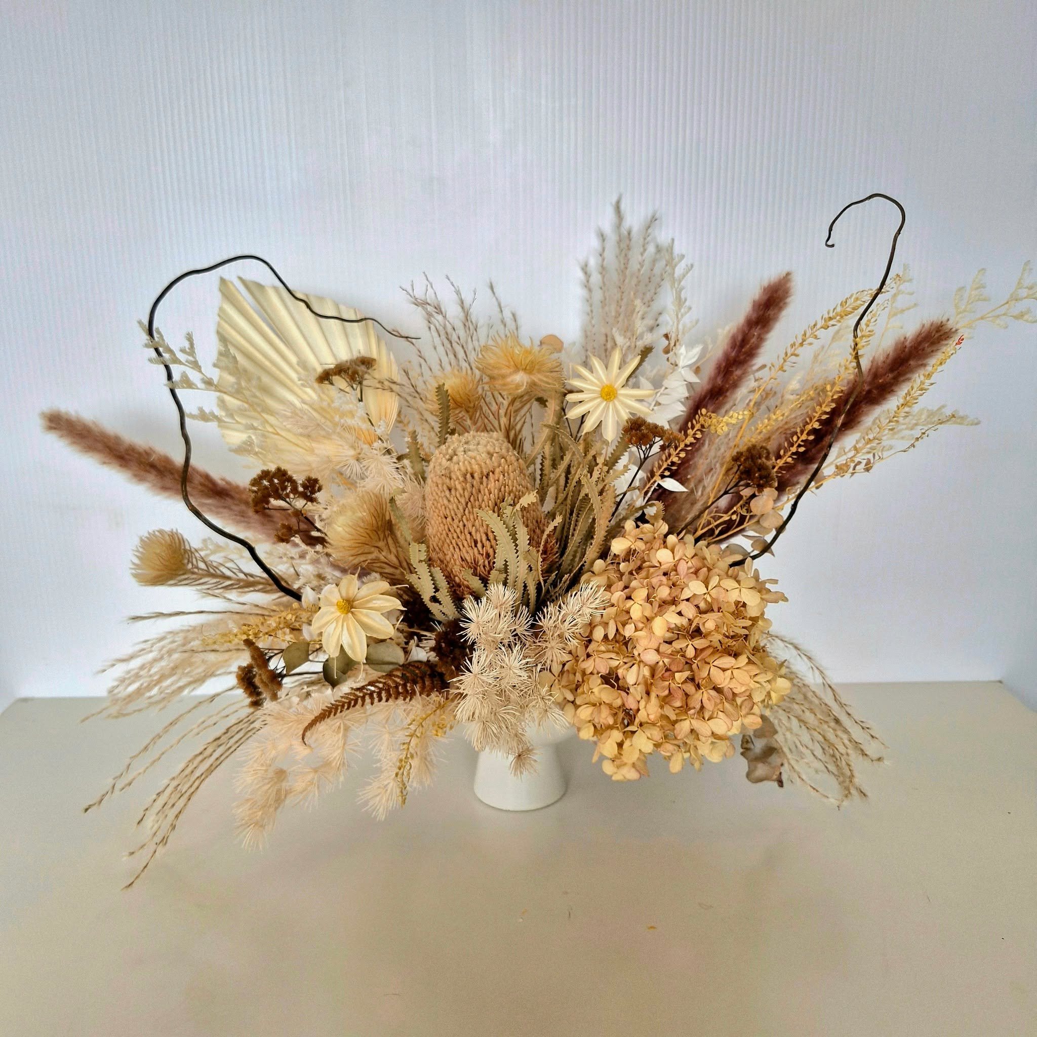 💗Mother&rsquo;s Day Giveaway!💗

We&rsquo;re so excited to be giving away another stunning dried flower arrangement by the incredibly talented @freedomfloristry 🌾✨
The perfect gift to spoil a special Mum this Mother&rsquo;s Day!

A huge shoutout to