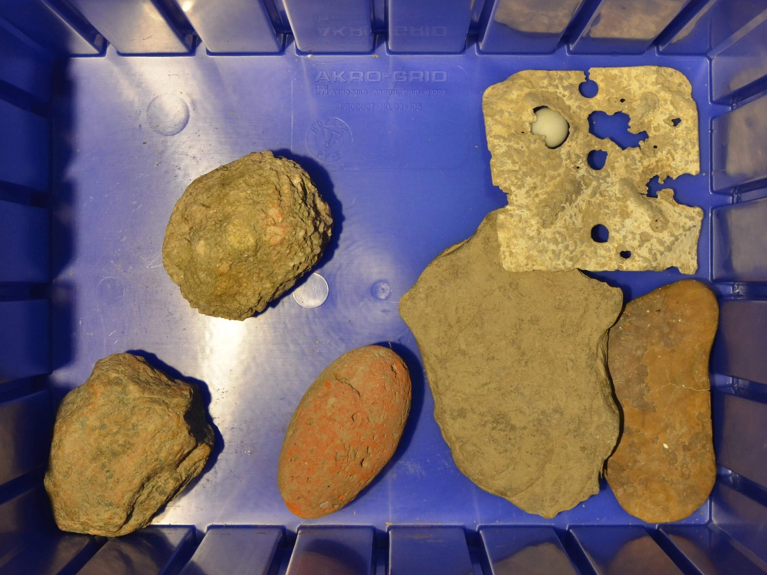 Great_Lakes_Lithic_Holdings_Box_40.JPG