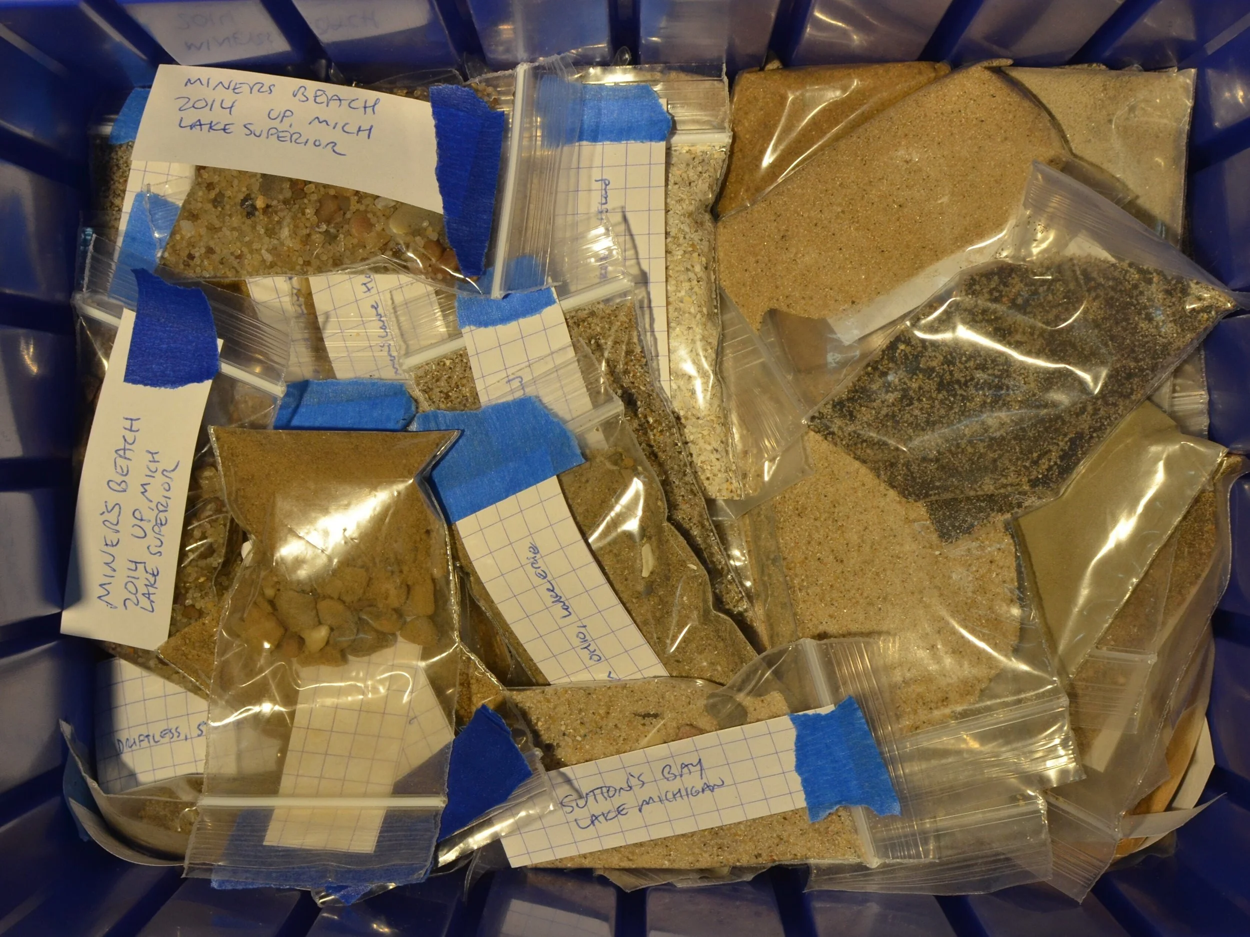 Great_Lakes_Lithic_Holdings_Box_47.JPG