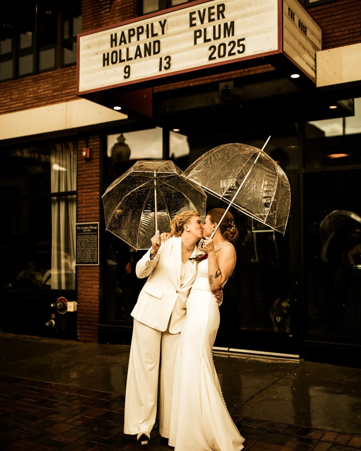 Nikki + Jenny got married!!!!! You&rsquo;ll definitely be seeing more of these two on my feed because I need to dedicate a whole post to their iconic dance floor 🫶🏼

Photo: @Capturedbyktphoto
Venue: @Buffalorose
Planner: @all_four_seasons_events
HA