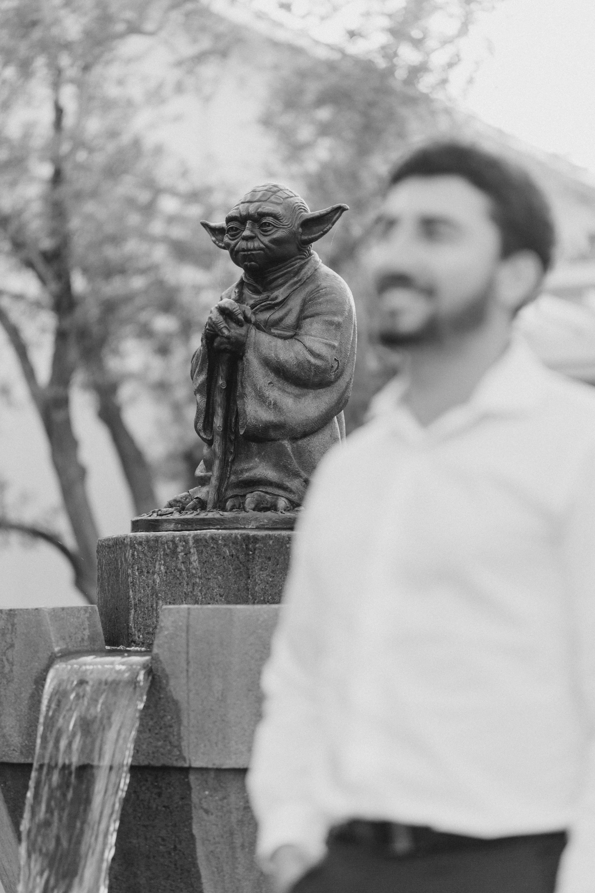 Yoda Fountain Couples Photos