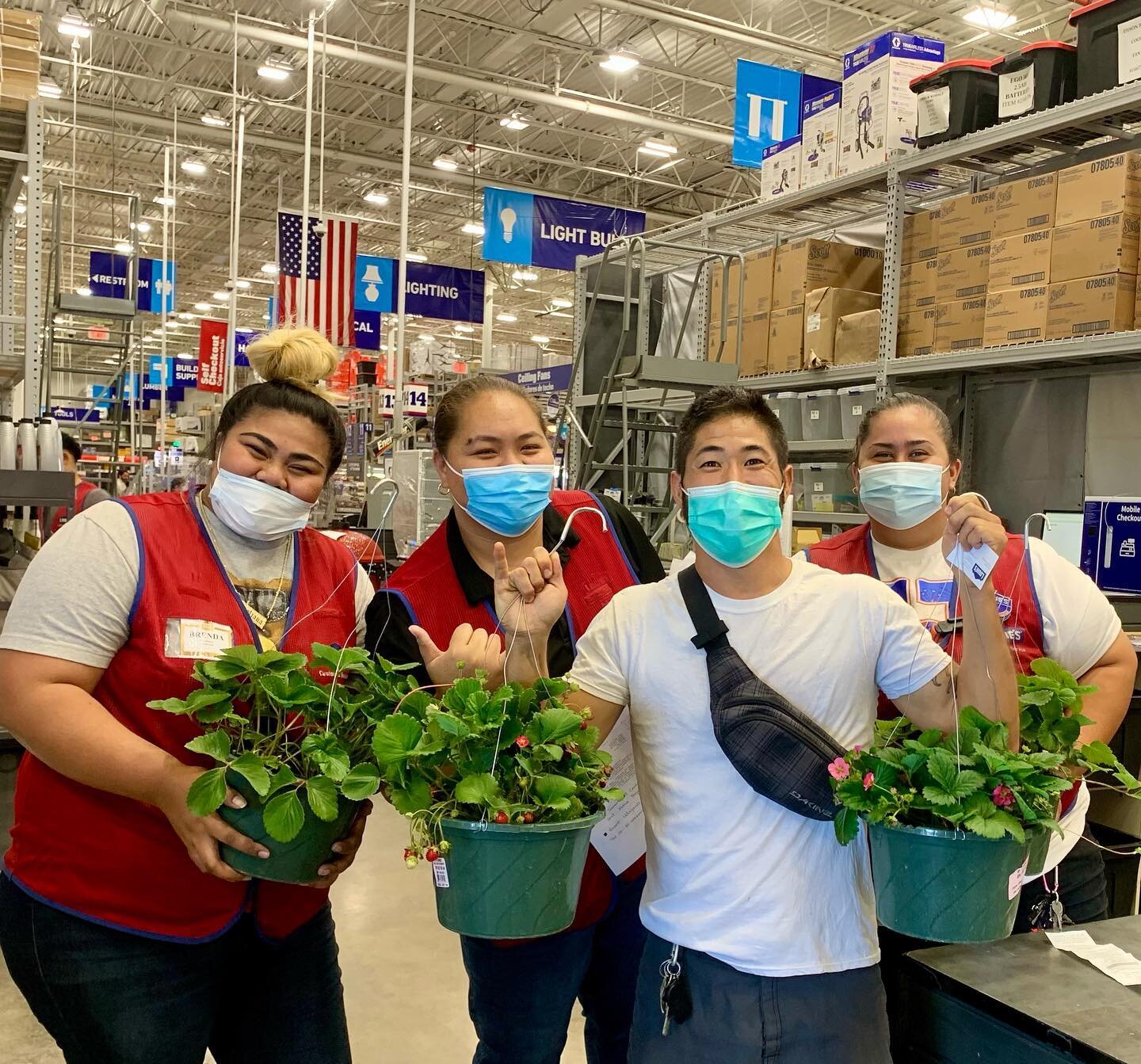 Huge mahalo to Assistant Store Manager Nina T.  and her awesome big hearted crew @ Lowes on Nimitz!! When they heard that we were looking for strawberry plants to put on a gardening workshop for our #keikis at the #onemalu shelter, without hesitation