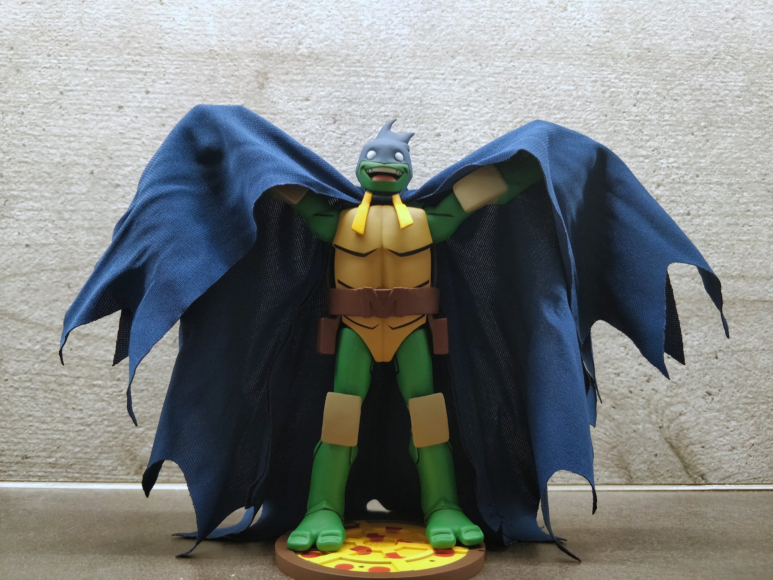 DC Collectibles: Batman vs Teenage Mutant Ninja Turtles GameStop Exclusive  Donatello and Batgirl Review