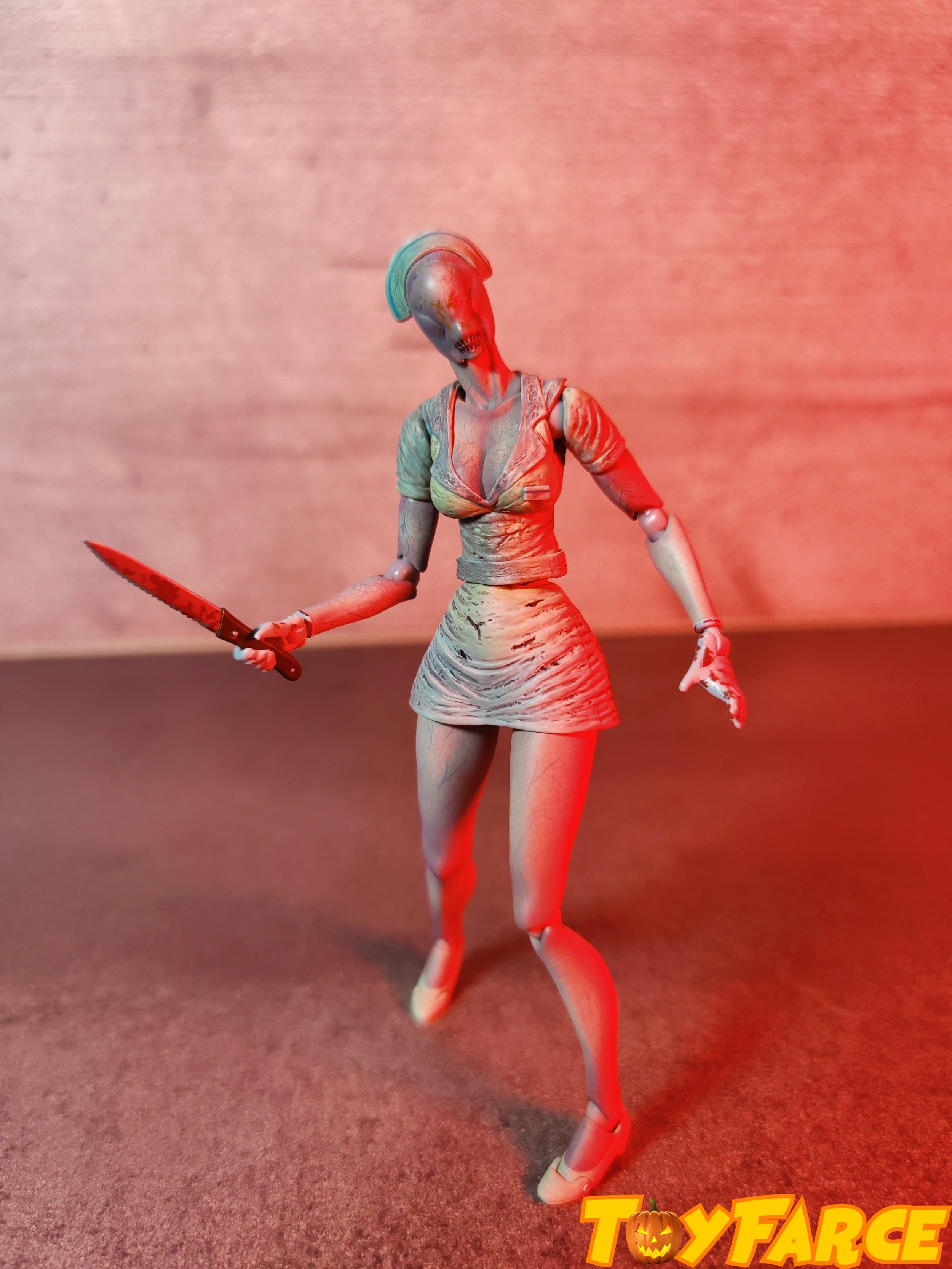 OAFE - Silent Hill 2: Pyramid Head Figma review