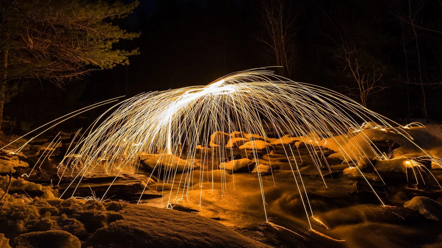 Steel wool photography — full dark with adjusted settings