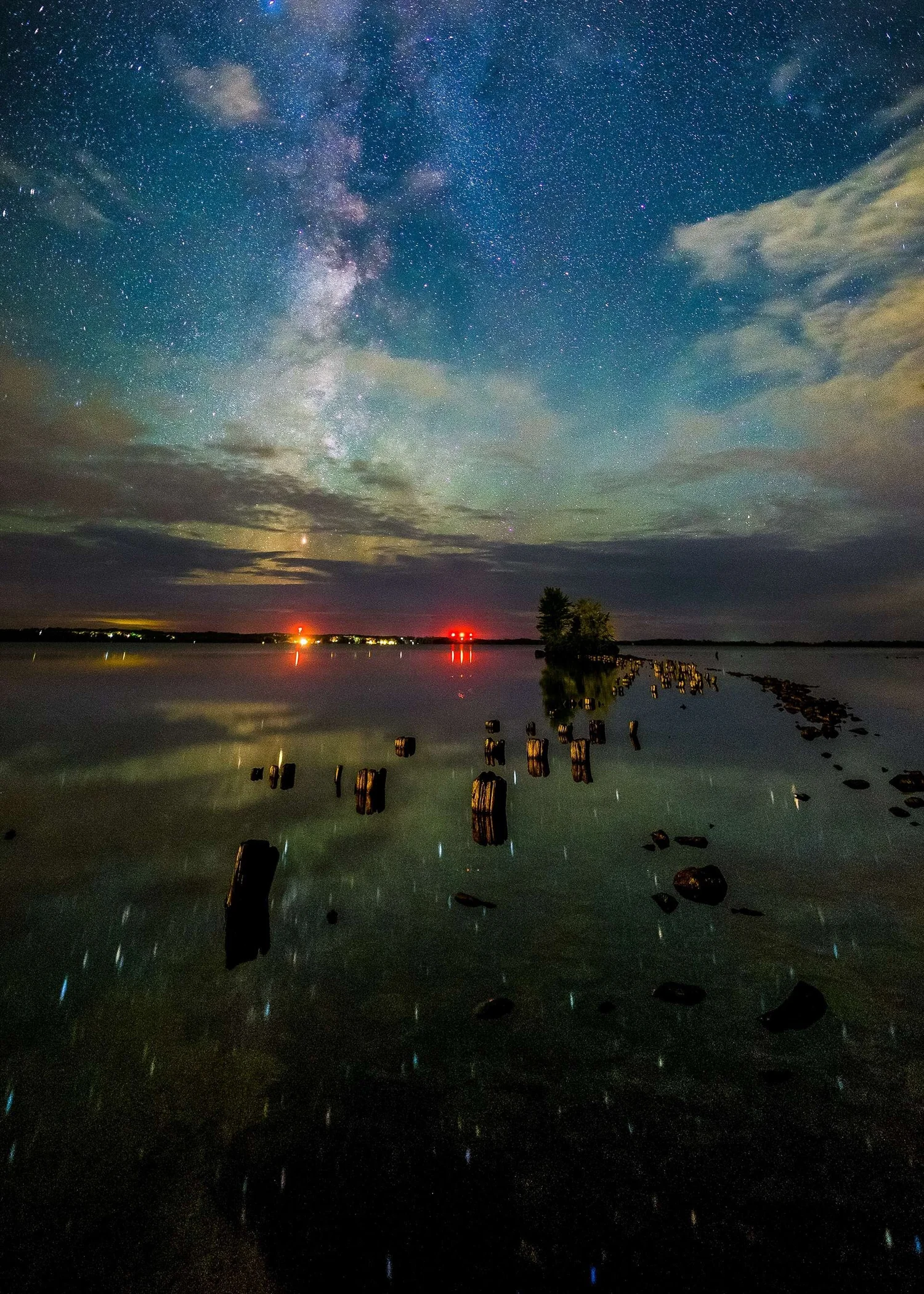 Night sky reflection — Milky Way over water long exposure