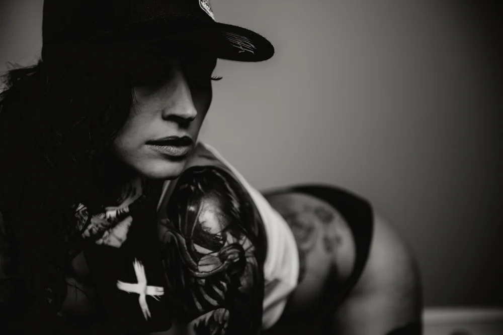 Ottawa boudoir photographer — Shawn Moreton Photography