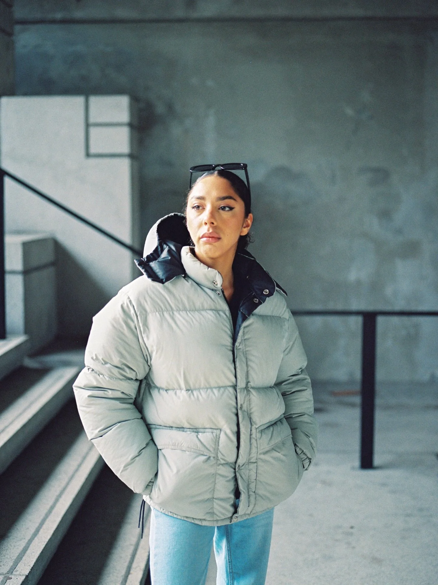 Film portraits with @kxgagne 
Mamiya 645 + Kodak Portra 800 film
Scan + dev by @thecanadianfilmlab 
.
.
.
#ottawaphotographer #ottawaheadshots #ottawaheadshotphotographer