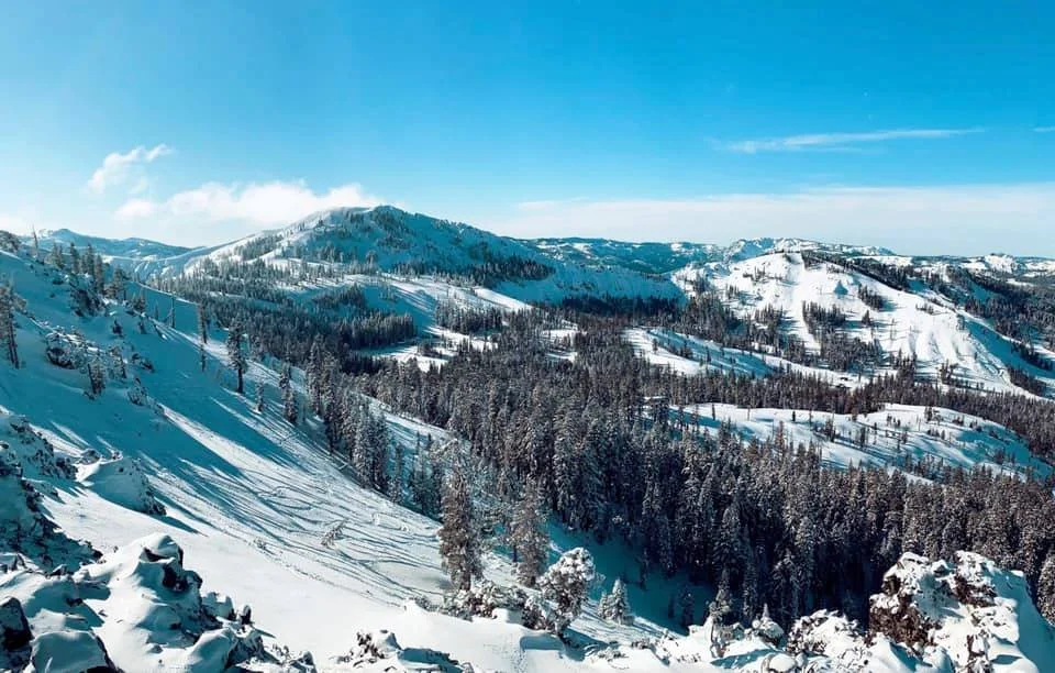 Top 10 Lake Tahoe Ski Resorts For Powder Snow