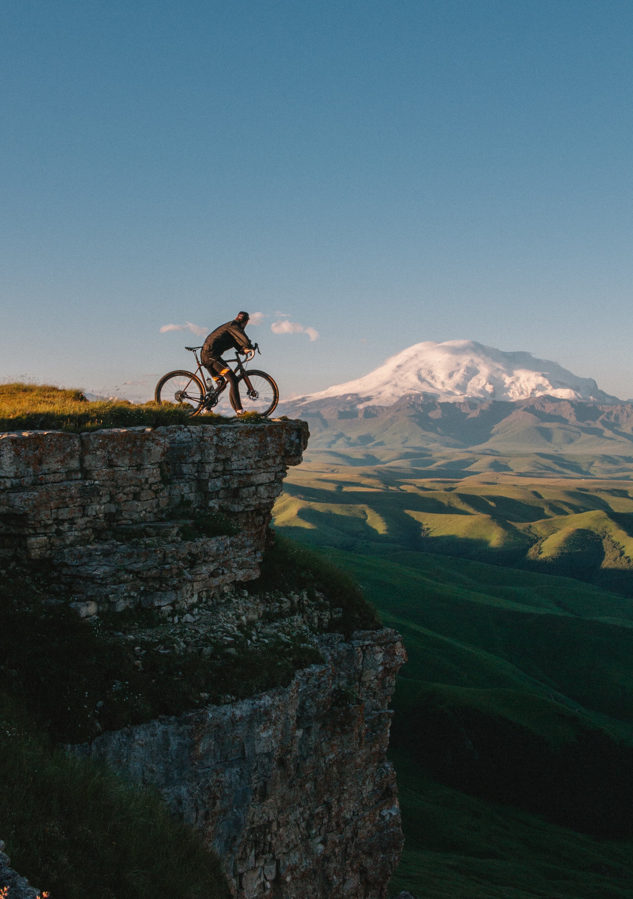 CYCLING HOLIDAYS AND TOURS