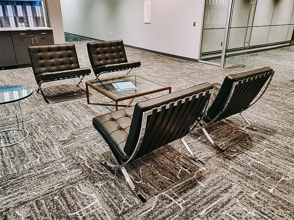 Progress photos of the @elevatusarchitecture upgrades ☑️ new office furniture to support private office, open workstations, lounge areas, individual and collaborative spaces 🙌🏼 storage and task seating solutions were also a part of the design to su