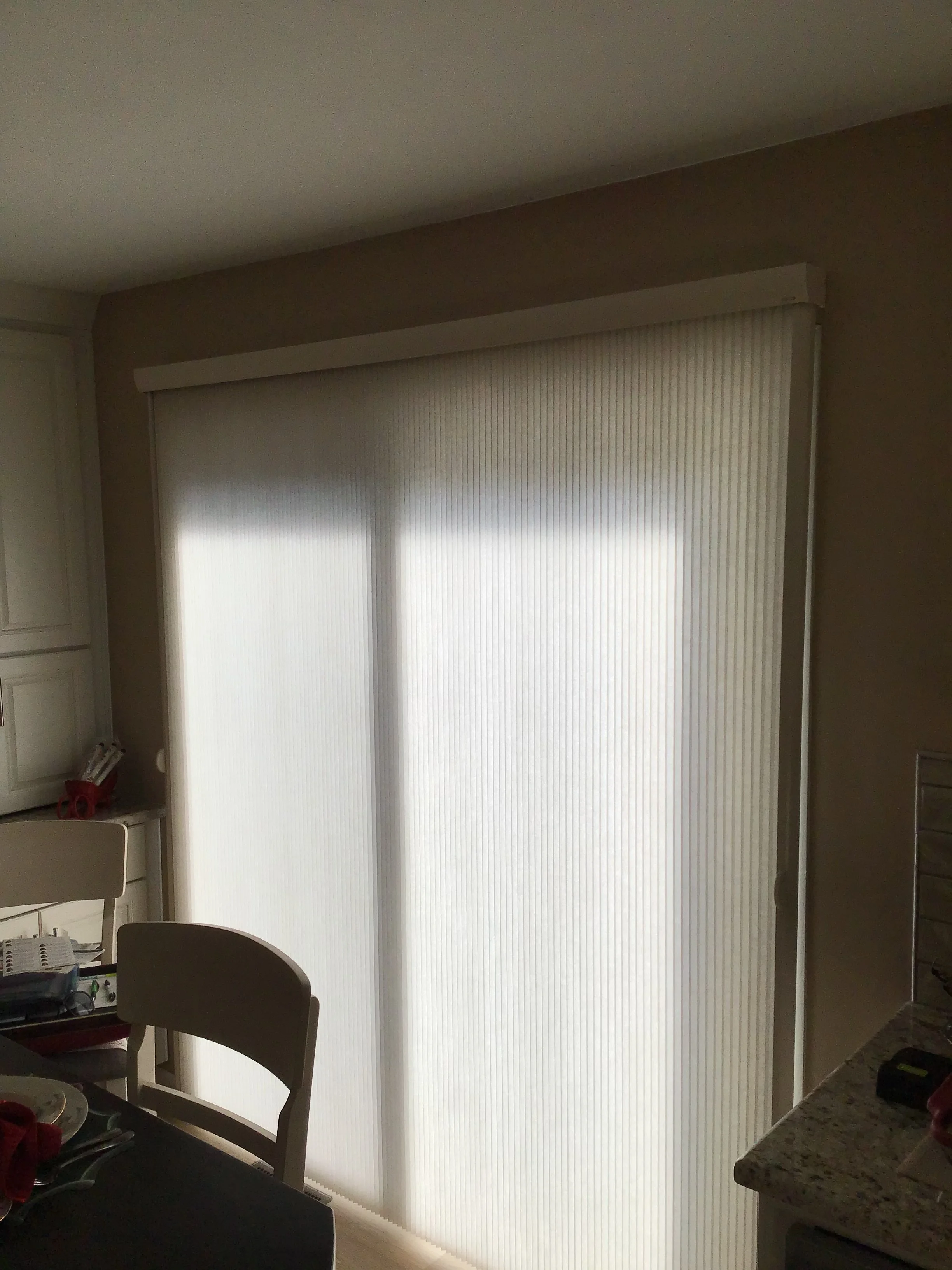 Verti-cellular shades for sliding patio doors
