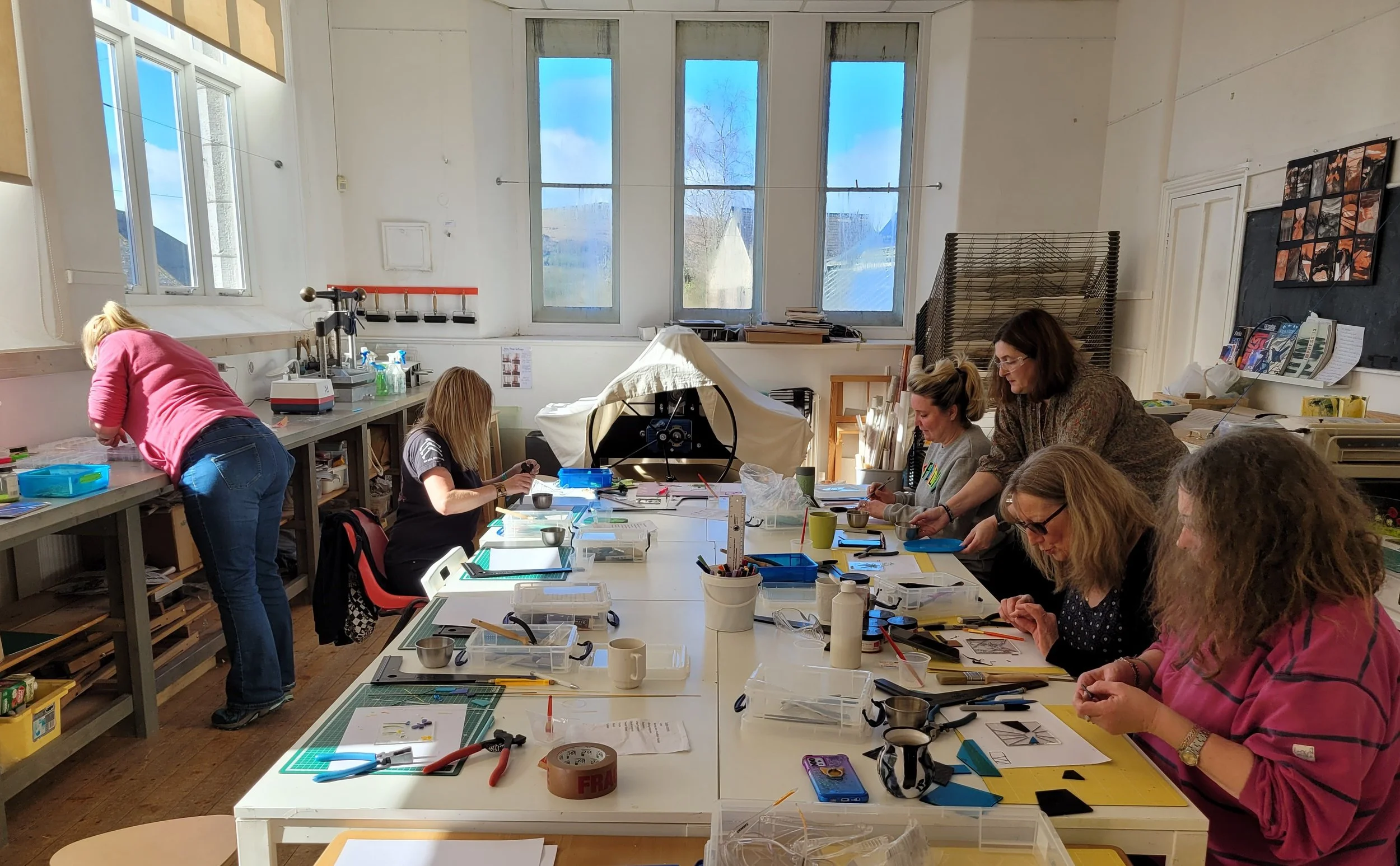 FUSED GLASS TASTER with Annette Daly - Yellow Sudio