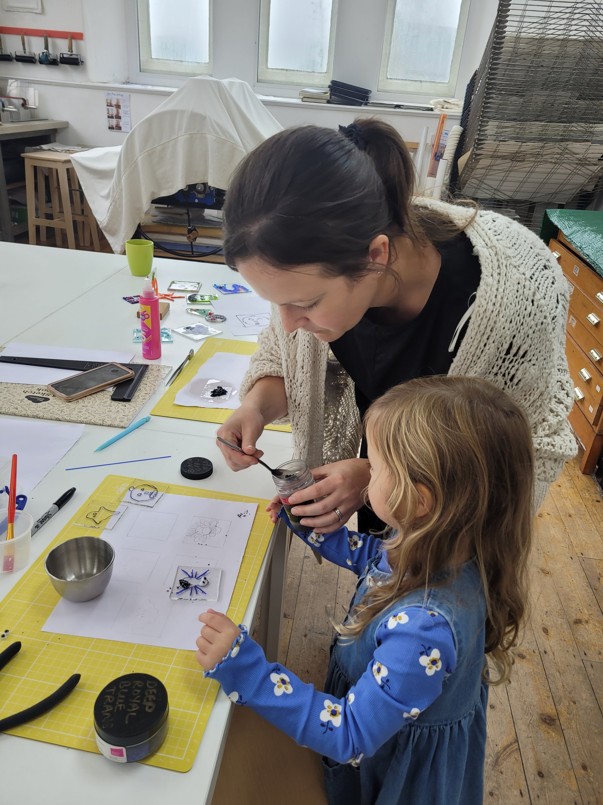 Spring/Mother’s Day Present Family Fused Glass Taster with Annette Daly - Yellow Studio