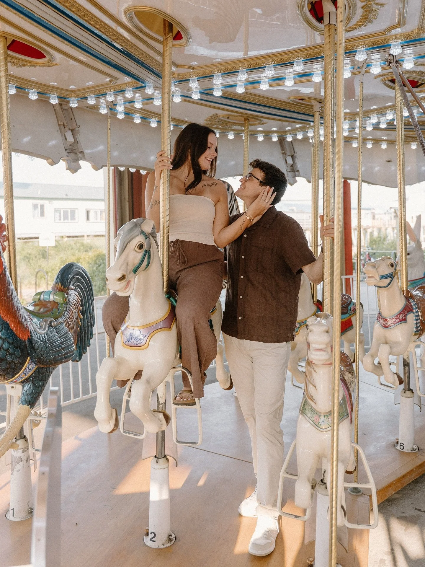 Kaylee and Jayden have been doing annual couples photos with me for the past few years, and this one felt extra special! It&rsquo;s their last anniversary session as just the two of them! Their first baby will be here so soon, and I couldn&rsquo;t be