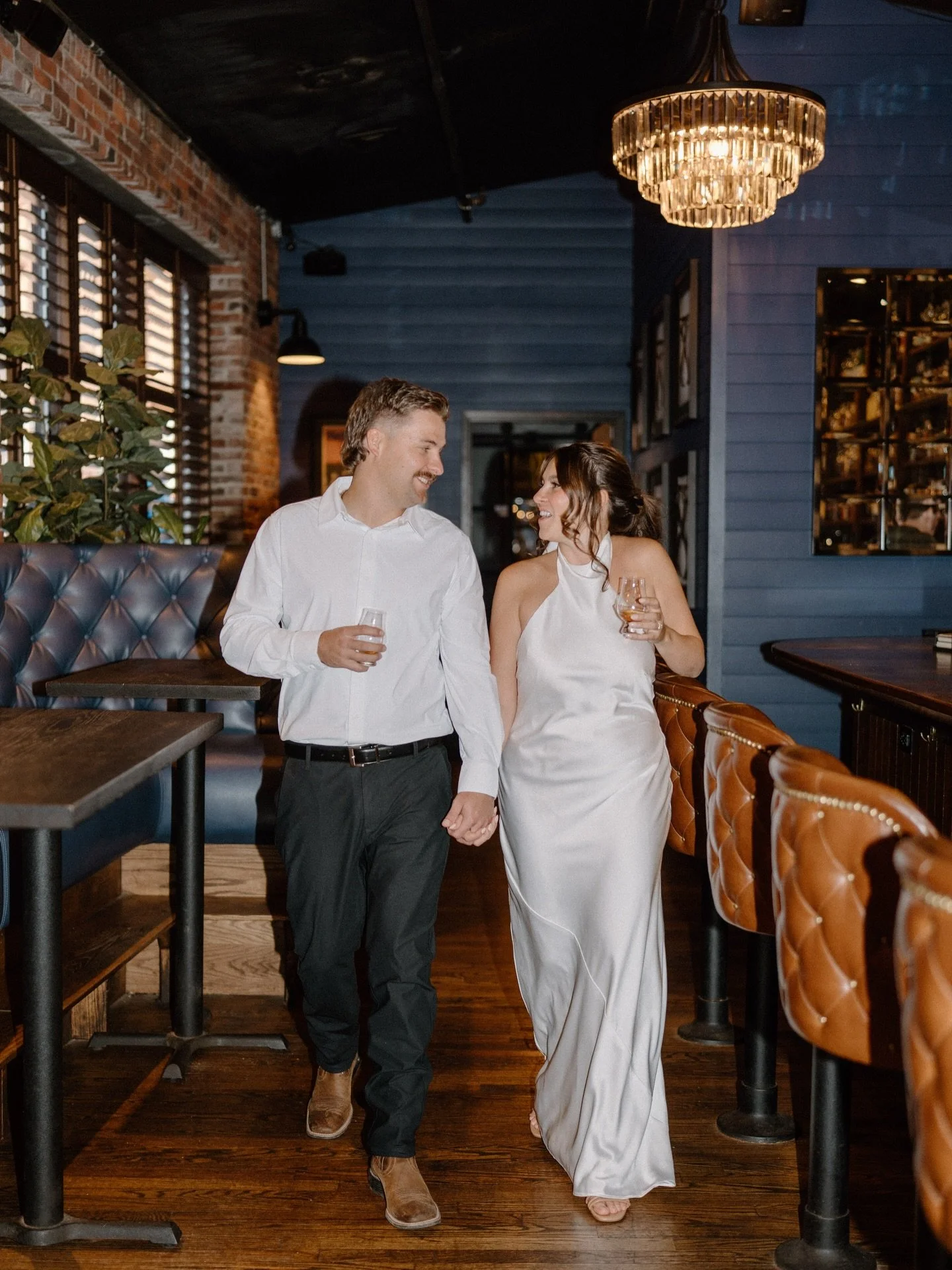 I&rsquo;m so very excited to capture Sage and Aaron&rsquo;s big day in April in FLORIDA!!! My very first Florida wedding and for someone so special in my life 🤍✨☀️ 

#mainephotographer #floridaphotographer #destinationphotographers #maineengagementp