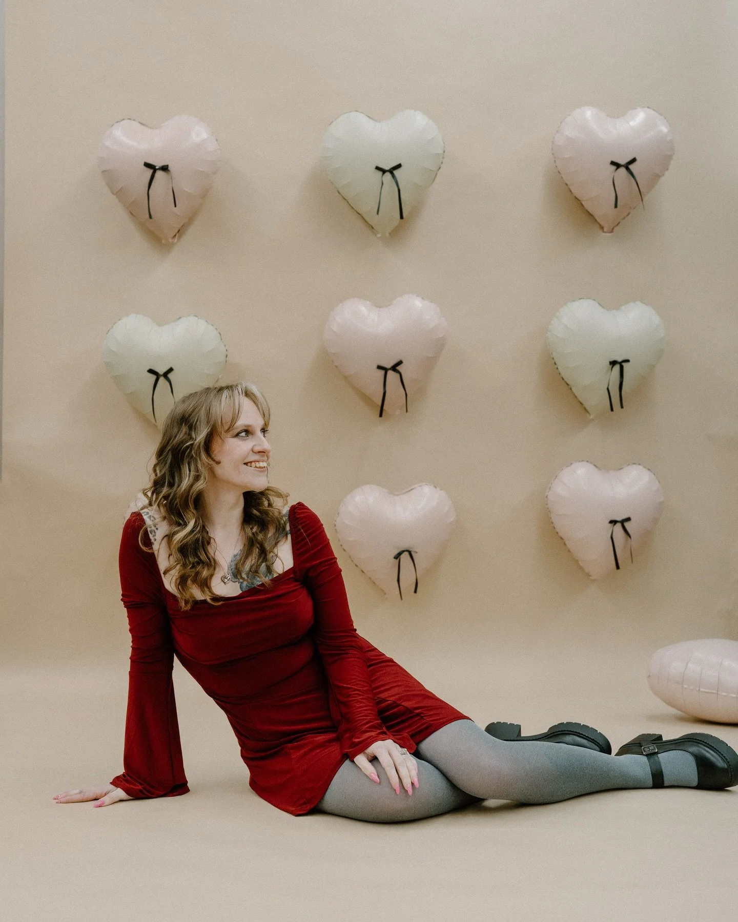 Last call for Valentine&rsquo;s Day minis this Thursday night at The August Room! The sessions so far as so cute and I&rsquo;d love to have you! 

Short + sweet sessions made for sweet moments! 
Whether you&rsquo;re coming with your partner, your bes