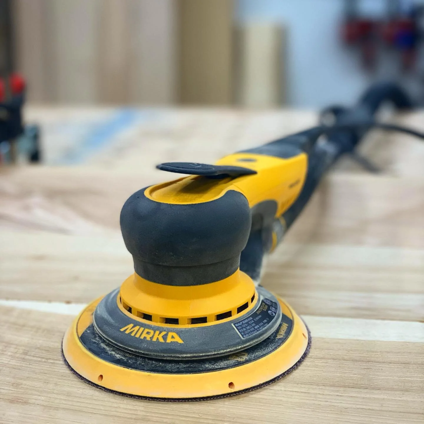 Been using the @mirka_usa Deros and Hepa Vac for the last month or so. It&rsquo;s a total game changer. With the Abranet paper, this sander and vac combo make little to no dust. It&rsquo;s incredible. #MullenTheMaker
&mdash;
#woodworkers #woodworking